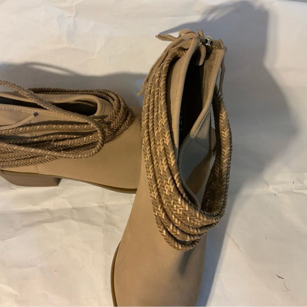 New BCBGeneration Craftee Ankle Boots size 7 - Picture 4 of 10